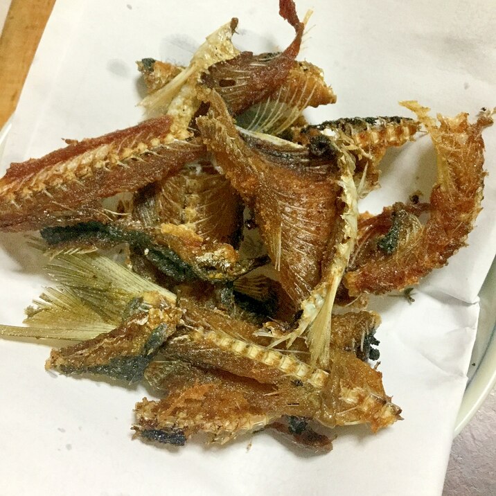 香ばしいイワシの骨煎餅 丸ごとカルシウム レシピ 作り方 By とりあえず乾杯 楽天レシピ